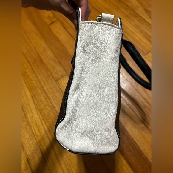 Steve Madden Black and White Purse Handles and Crossbody - Picture 13 of 14